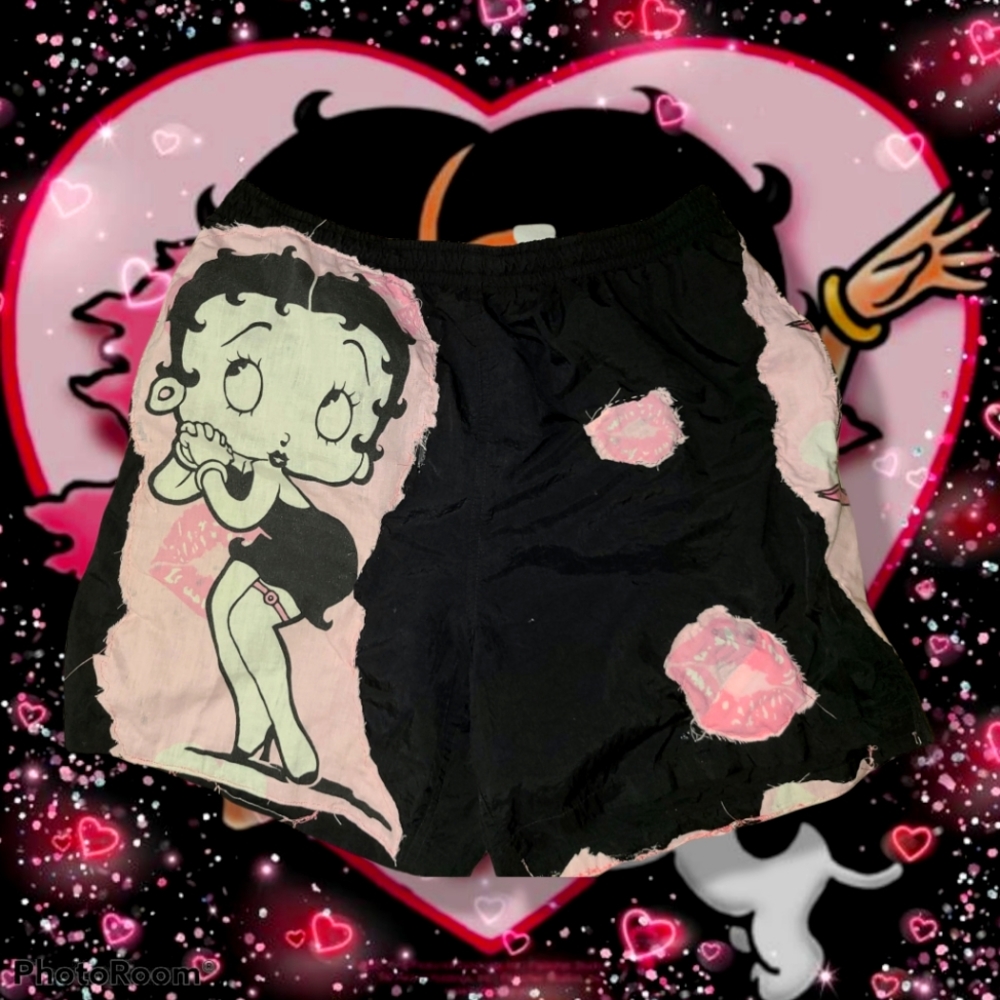 *SOLD*Vintage 1of1 Betty Boop shorts
